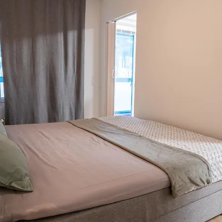 Modern One Bedroom In 48 M2